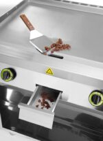 Gasgrillplatte, glatt, mit auf 3 Seiten geschlossenem Unterschrank, HENDI, Kitchen Line, 10kW, 800x700x(H)900mm – Bild 3