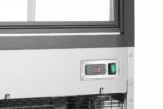 Kühlvitrine mit 3 geneigten Regalen, Arktic, Schwarz, 230V/490W, 833x1200x(H)1460mm – Bild 5
