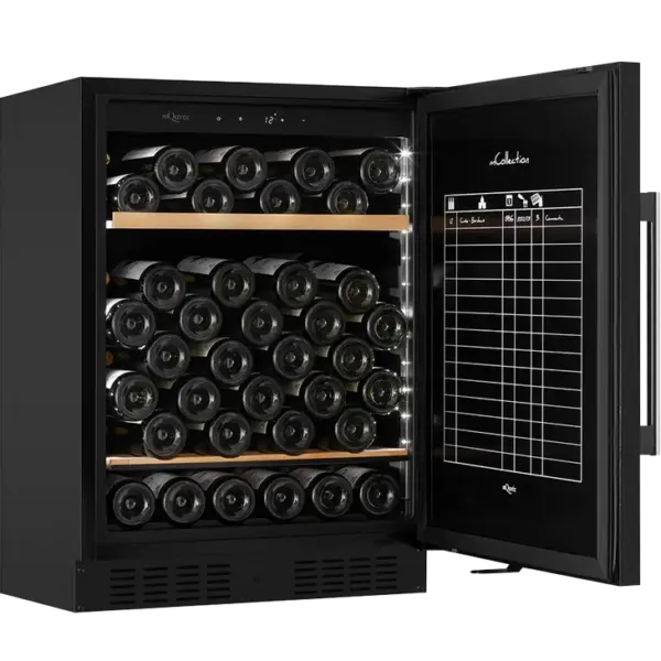 mQuvée WineStore 82 – Black, solid door