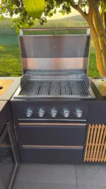 Myoutdoorkitchen Designer Series - Freistehender Gasgrill mit 5 Brennern und Infrarot-Seitenbrenner – Bild 14