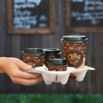 Getränkehalter Tragetablett Becherhalter 4 Becher Coffee to Go 21x21cm, 30 Stk. – Bild 2